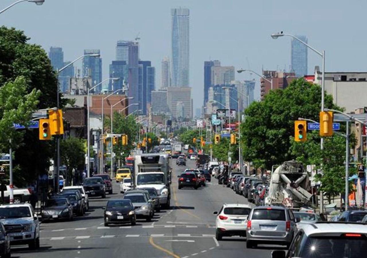 Toronto Bed & Breakfast - Free Parking 外观 照片